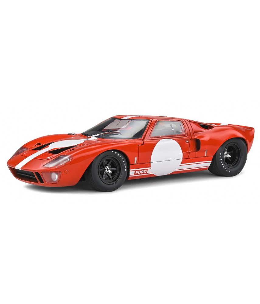 Модель автомобиля 1:18 Ford GT 40 Mk.1 Red Racing 1968