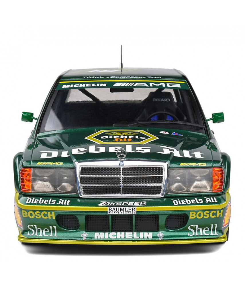 Модель автомобиля 1:18 Mercedes-Benz 190 EVO II DTM 1992