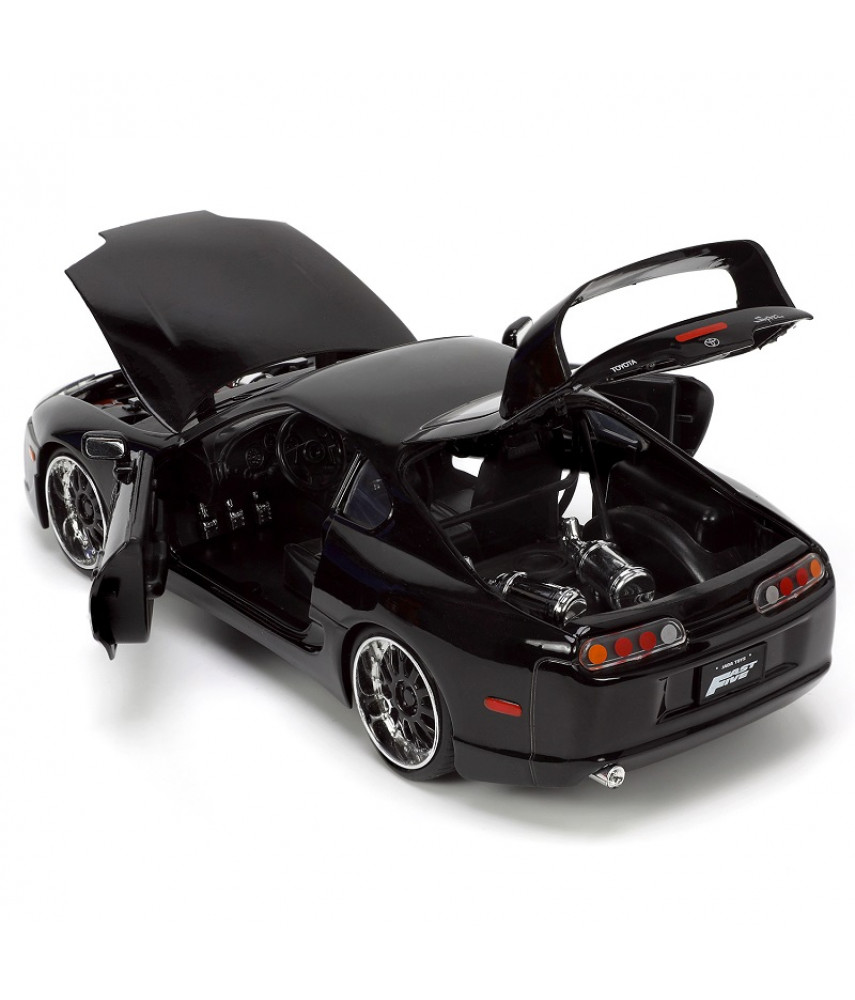 Модель автомобиля Jada Toys Fast & Furious - 1995 Toyota Supra, Fast 5 (1:24) 33380